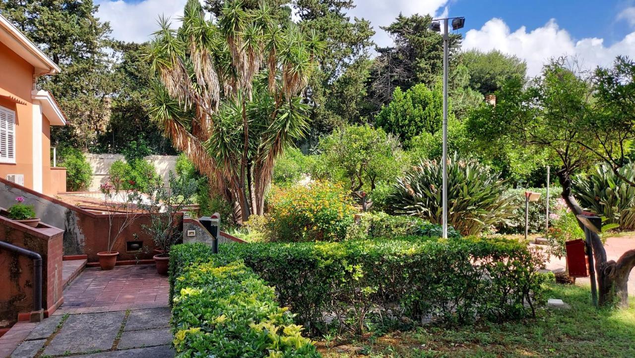 Villa Degli Agrumi Палермо Екстериор снимка